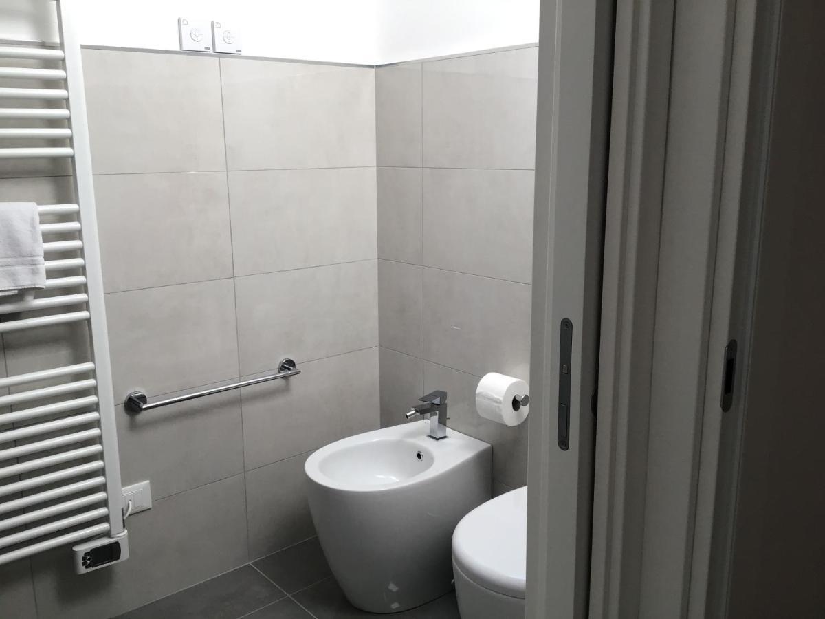 Casa Luigia Rooms Mtb In Finalborgo Bike Room Tour Ebike Trekking Finale Ligure Ngoại thất bức ảnh