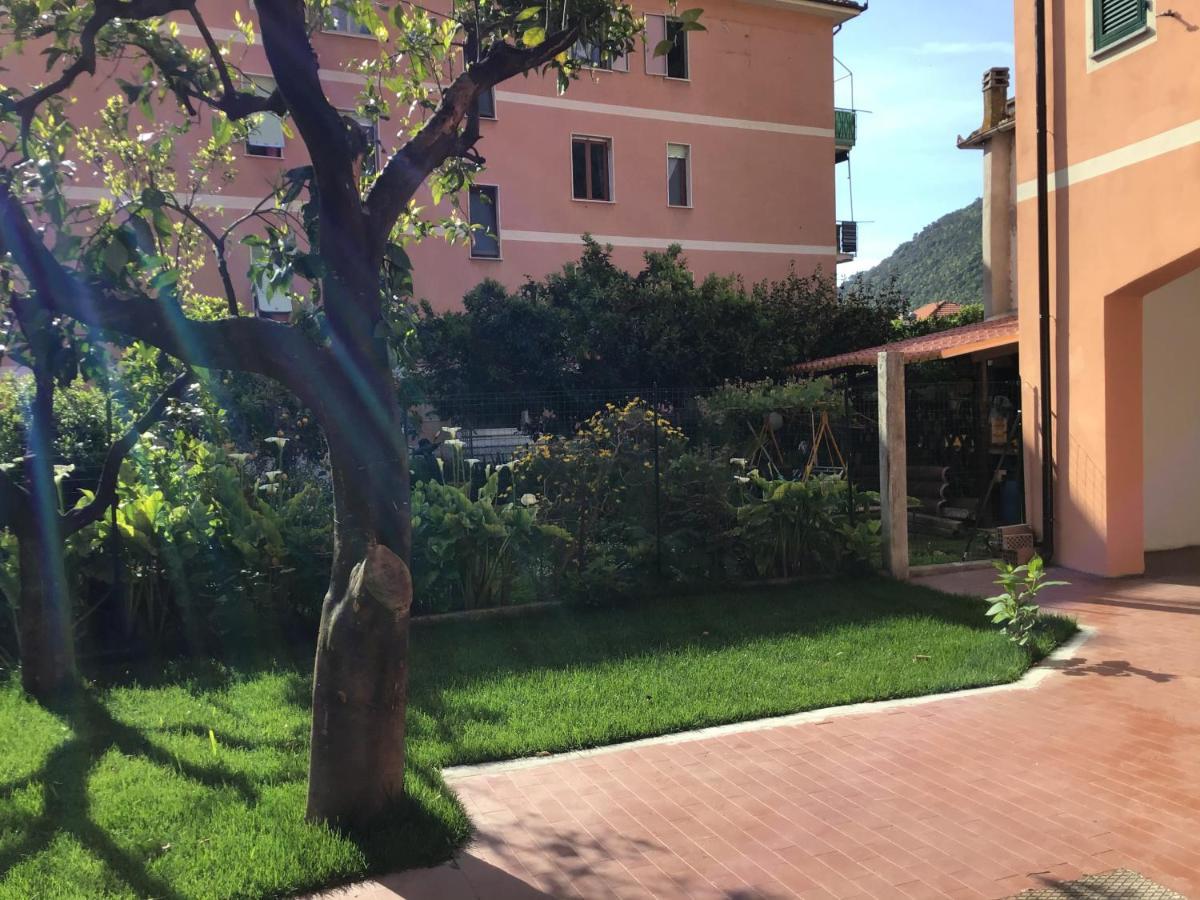 Casa Luigia Rooms Mtb In Finalborgo Bike Room Tour Ebike Trekking Finale Ligure Ngoại thất bức ảnh