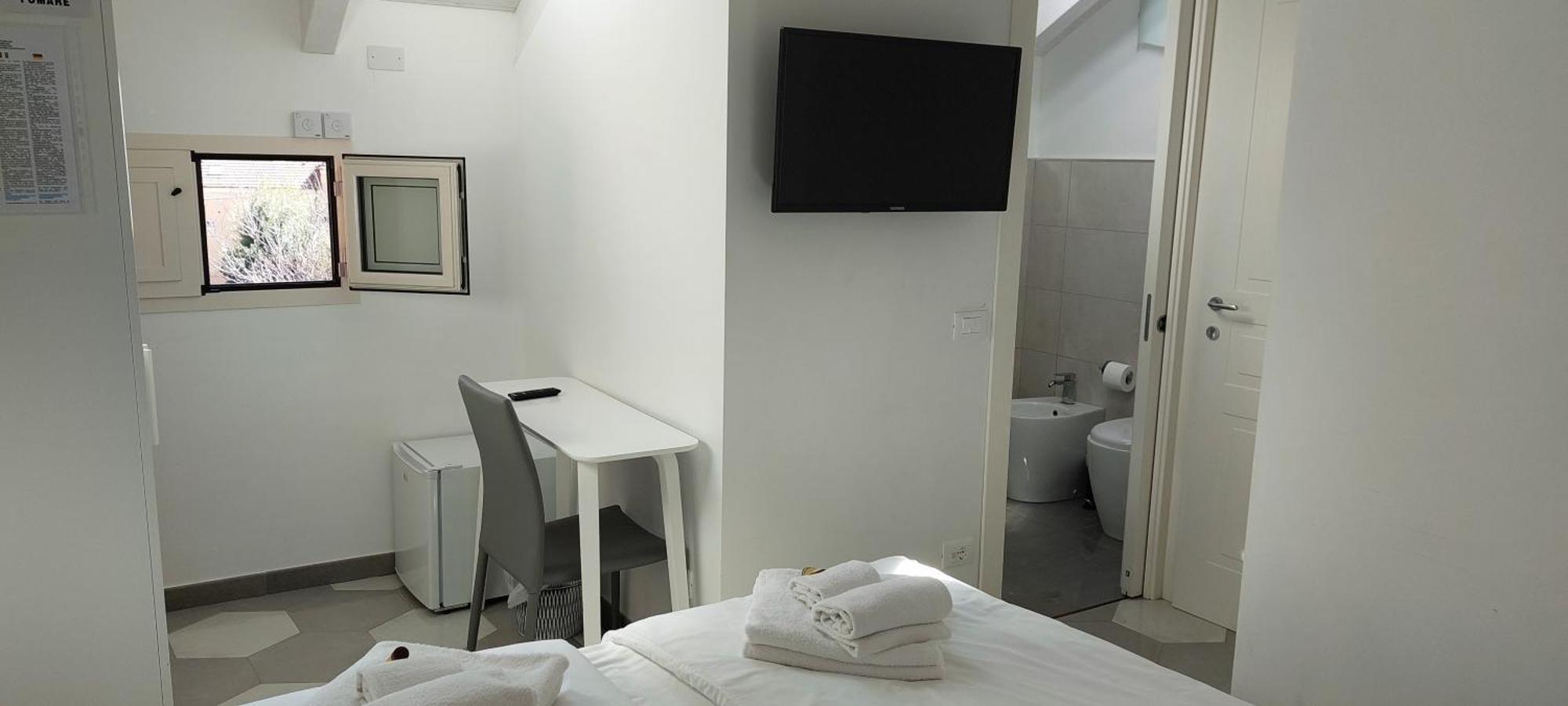 Casa Luigia Rooms Mtb In Finalborgo Bike Room Tour Ebike Trekking Finale Ligure Ngoại thất bức ảnh